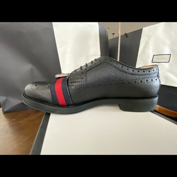 Gucci MEN'S MARTIN BROGUE LEATHER BUCKLED SHOES - Picture 4 of 13